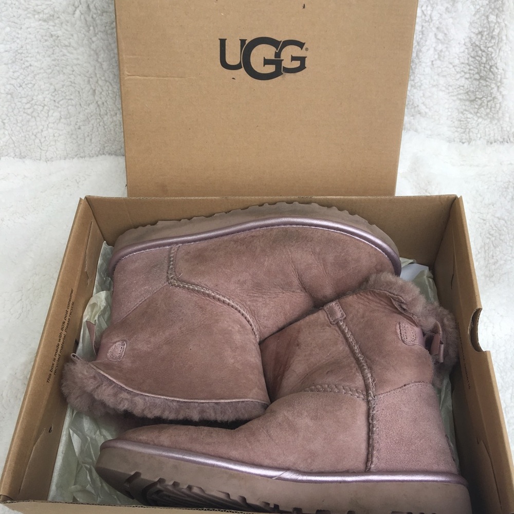UGG Mini Bailey Bow Boots